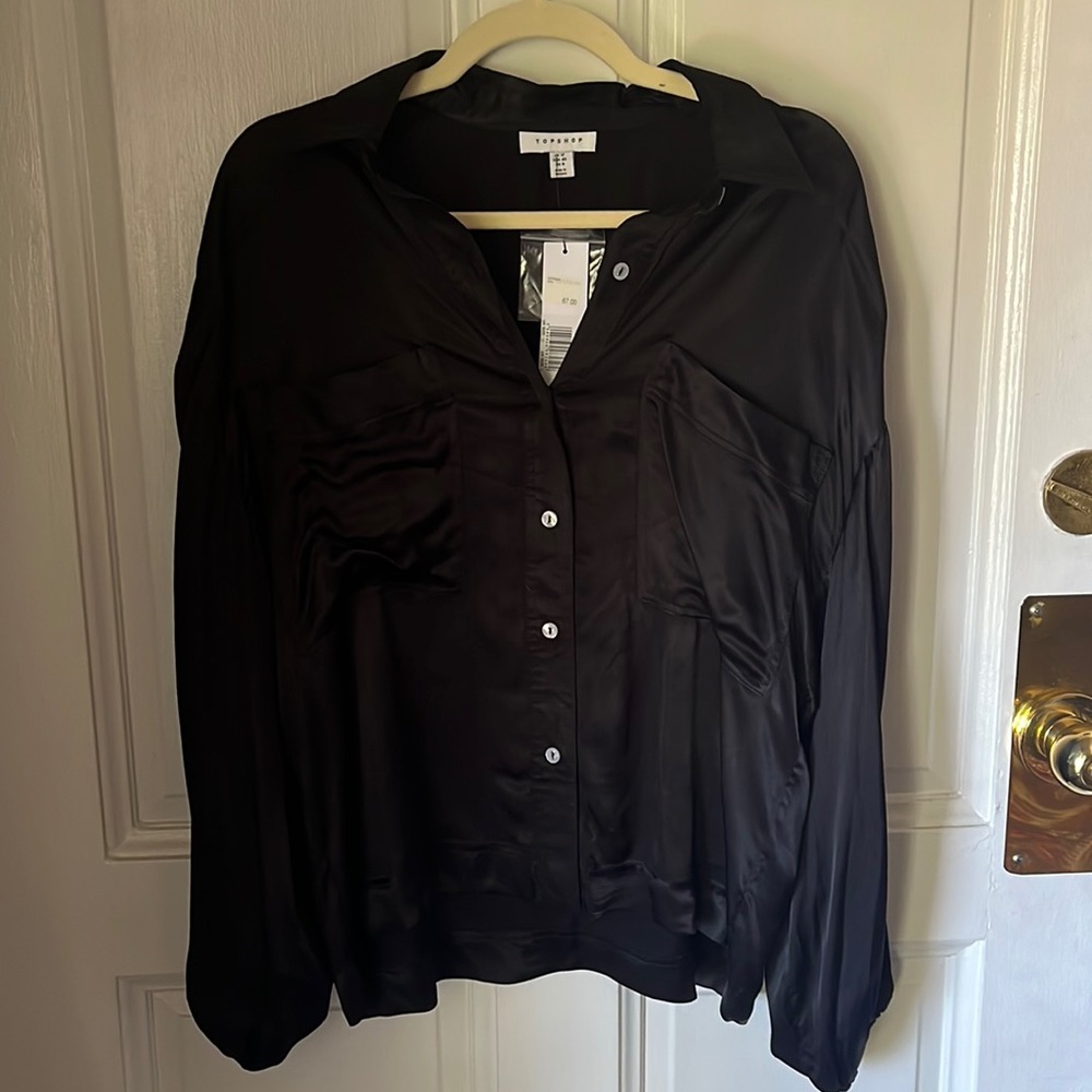 NWT TopShop silky black button down size 8
